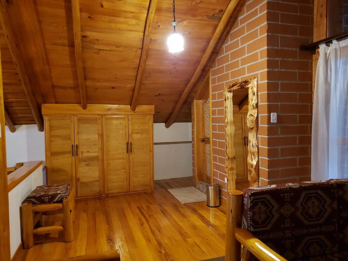 Atallaro Hospedaje Otavalo Esterno foto