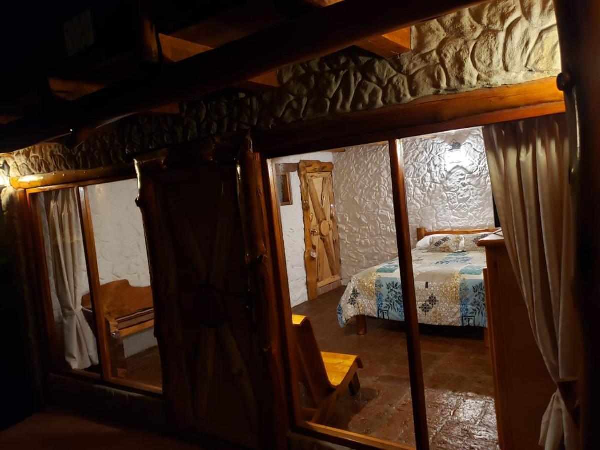 Atallaro Hospedaje Otavalo Esterno foto