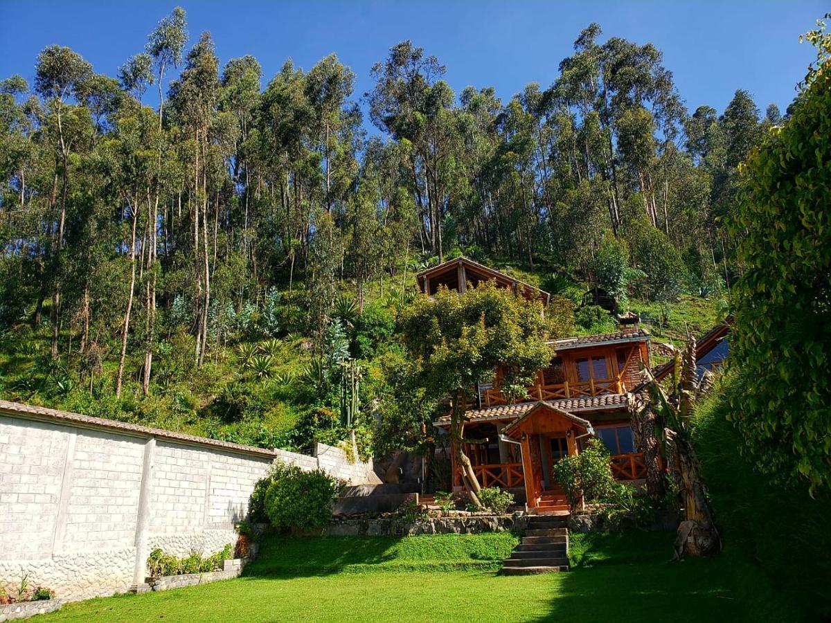 Atallaro Hospedaje Otavalo Esterno foto
